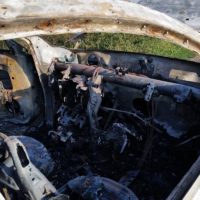 Borgaro: bruciata auto nella notte in via Bertino, “sembravano colpi di pistola”