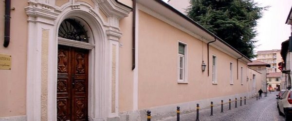 Problemi strutturali nelle scuole di Ciriè: i genitori cercano risposte