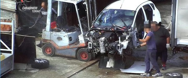 San Maurizio: sgominata la banda che ricettava parti di autovetture rubate