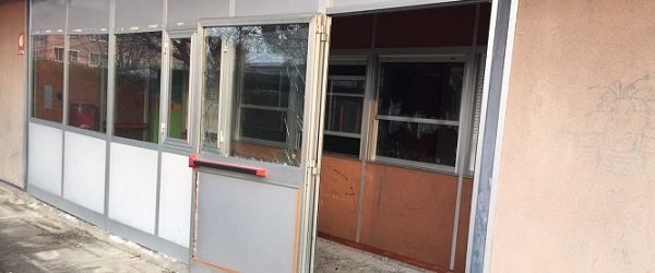 Mappano: vandali in azione all’ex asilo nido Mappamondo di via Costa